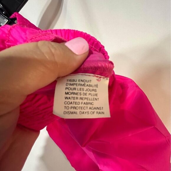 Hot pink water resistant nylon track pants! Back pocket. Size medium. Brand new. - Picture 8 of 10